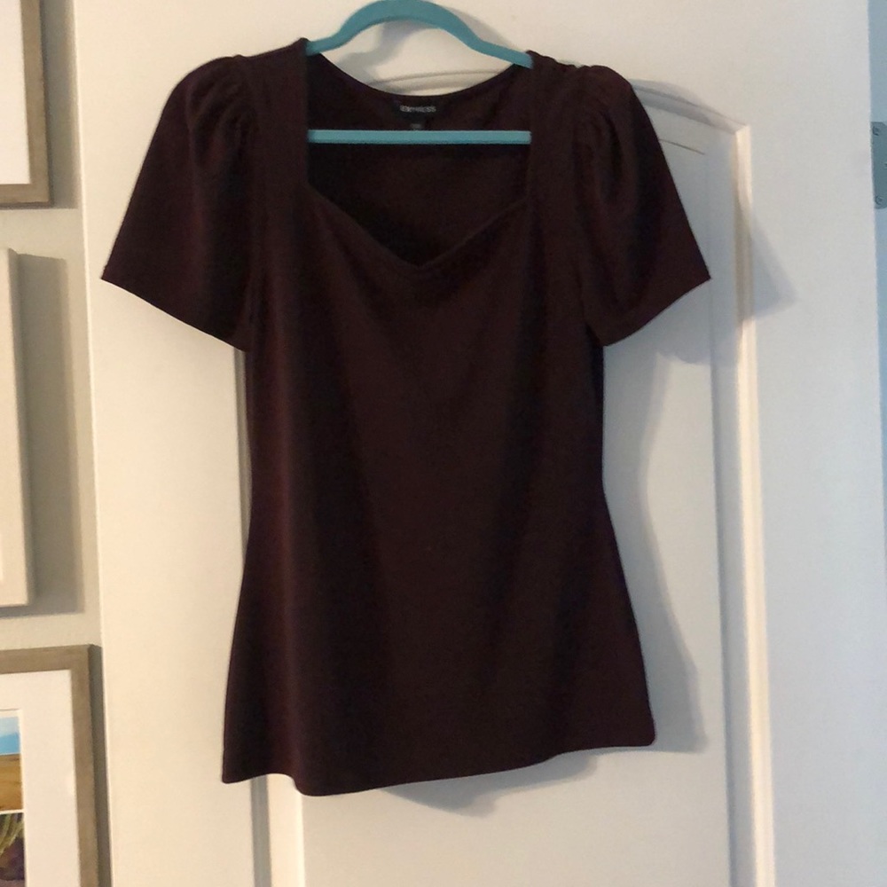 Burgundy express top